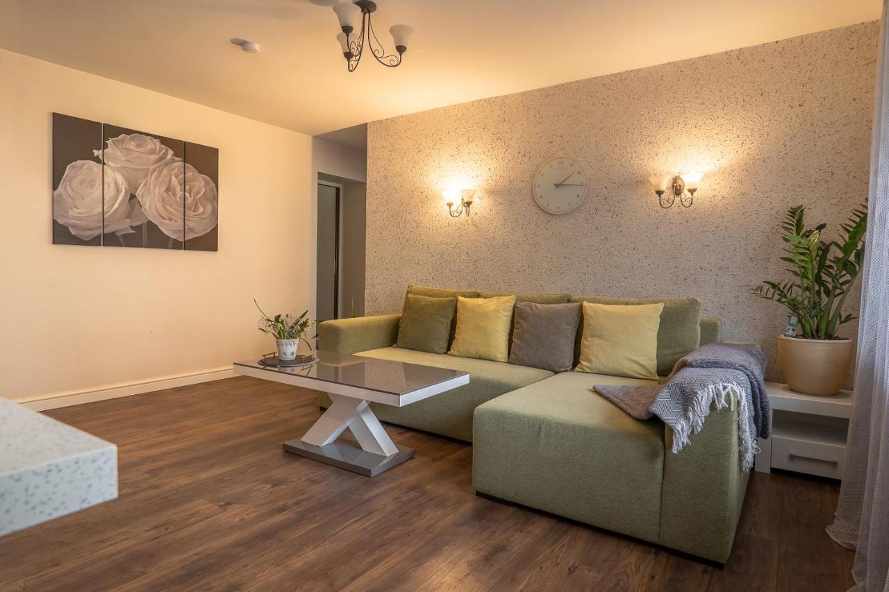 Andrea Apartment Lipawa Zewnętrze zdjęcie